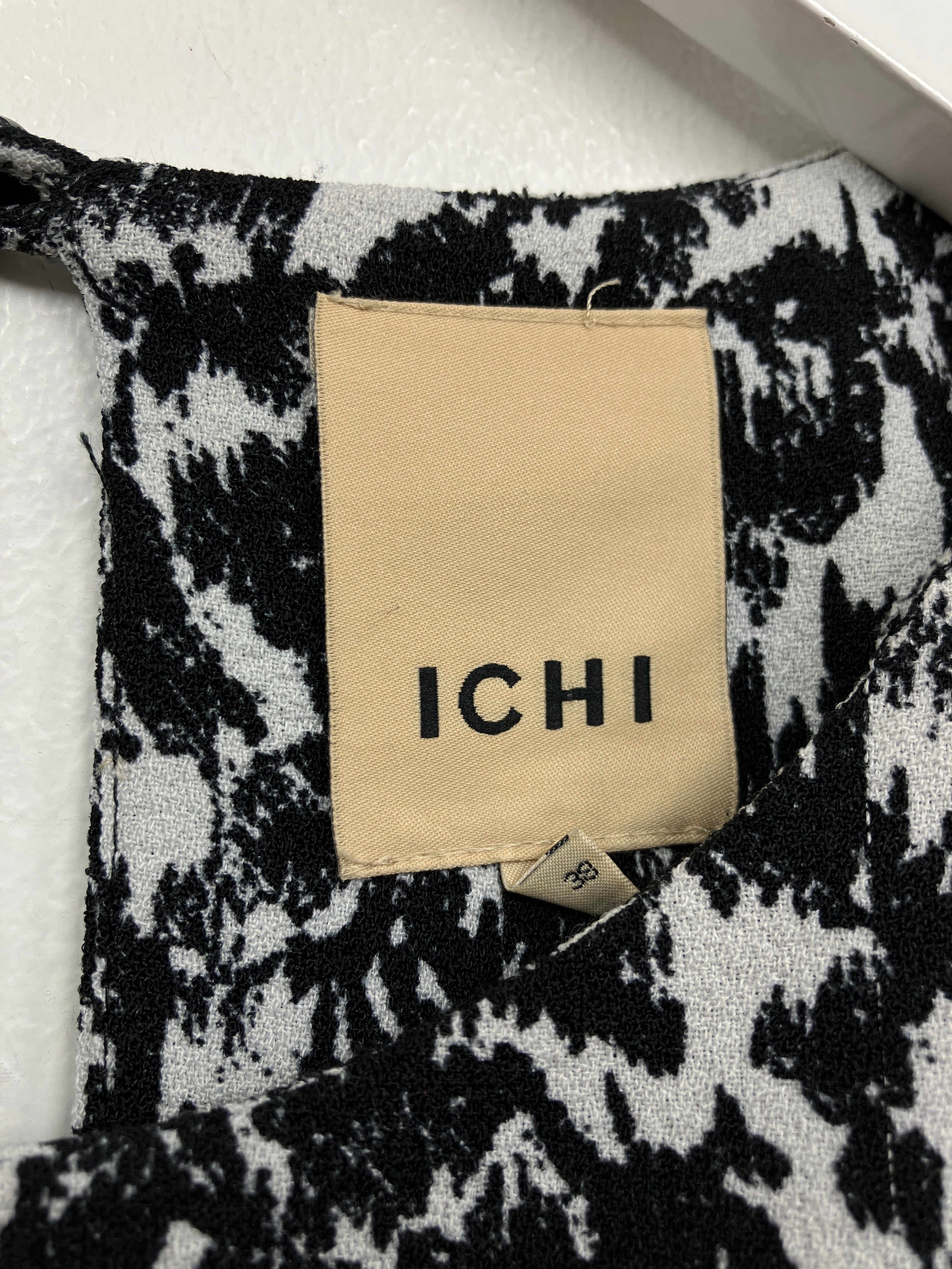 ICHI kjole, sort/hvid